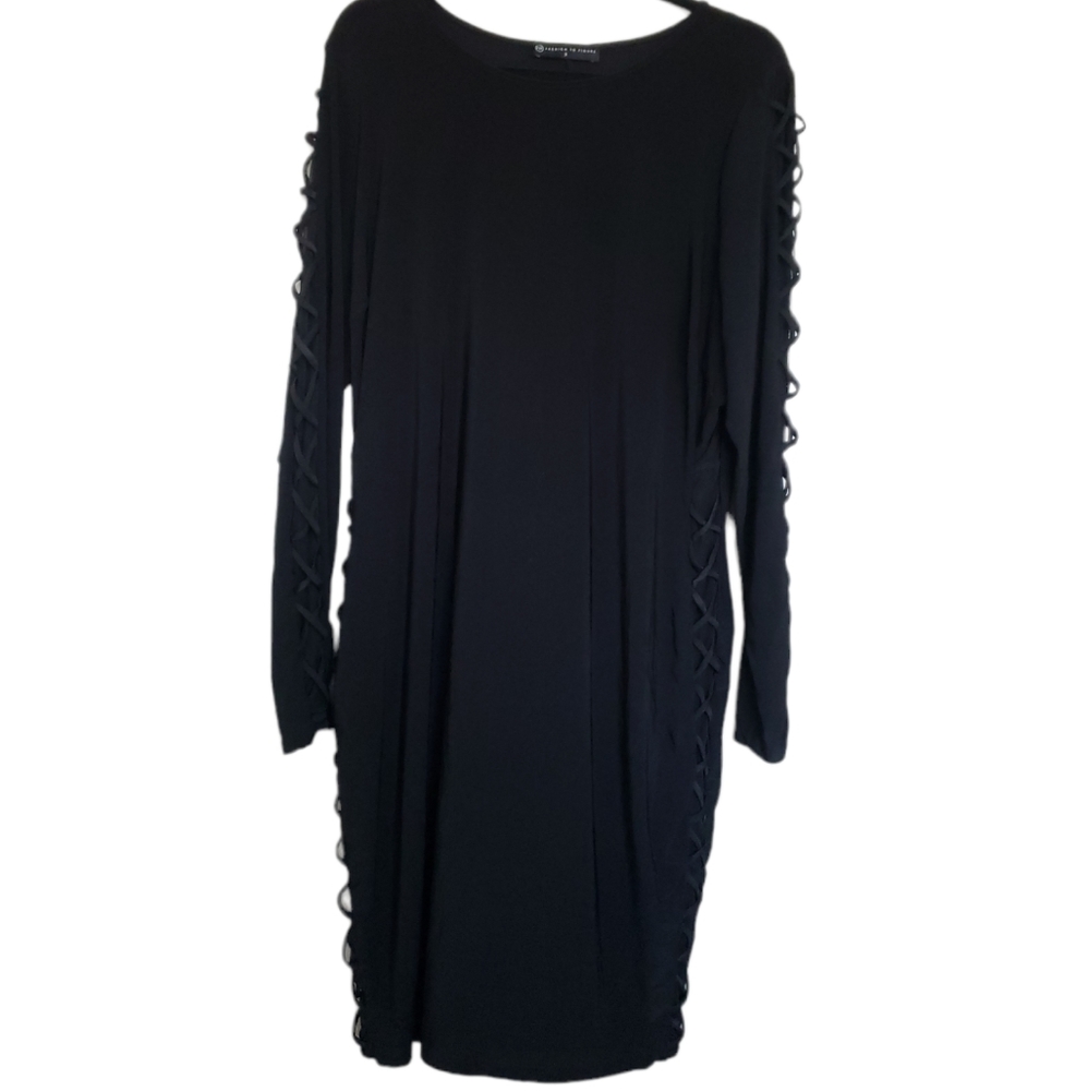 NWOT Fashion To Figure Black Bodycon Dress